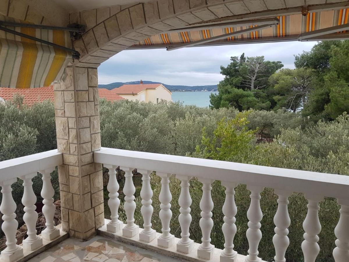 Apartman Lugovic Šibenik Екстериор снимка