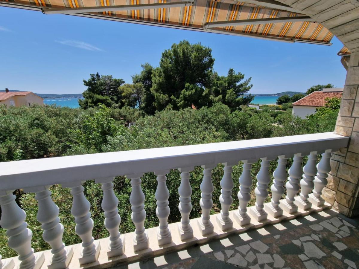 Apartman Lugovic Šibenik Екстериор снимка