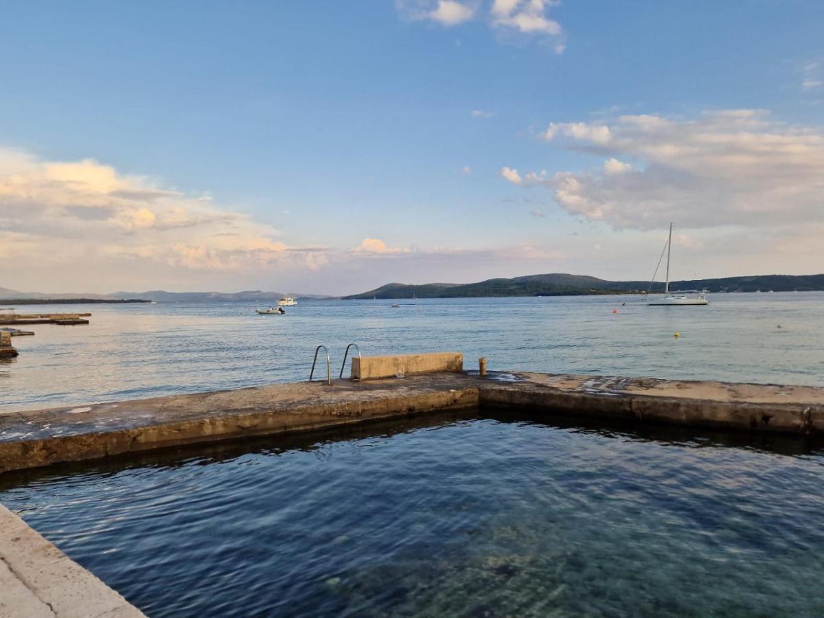Apartman Lugovic Šibenik Екстериор снимка