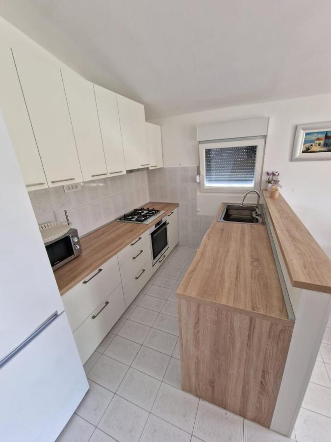 Apartman Lugovic Šibenik Екстериор снимка