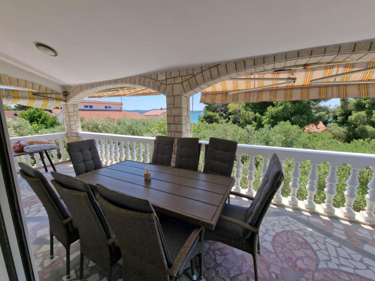Apartman Lugovic Šibenik Екстериор снимка